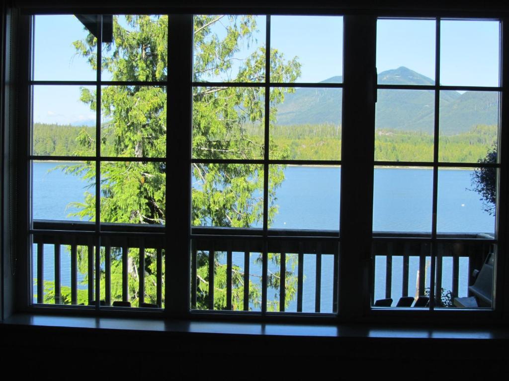 Apartamento 203 At Water'S Edge Ucluelet Habitación foto